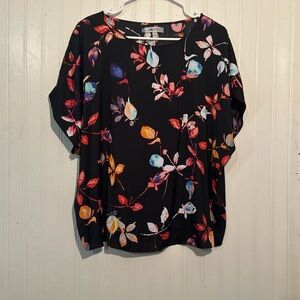 Jennifer Lopez Floral Oversized Women's Top